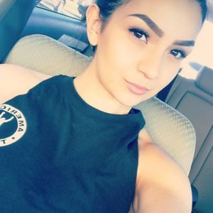 Meet your Posher, April